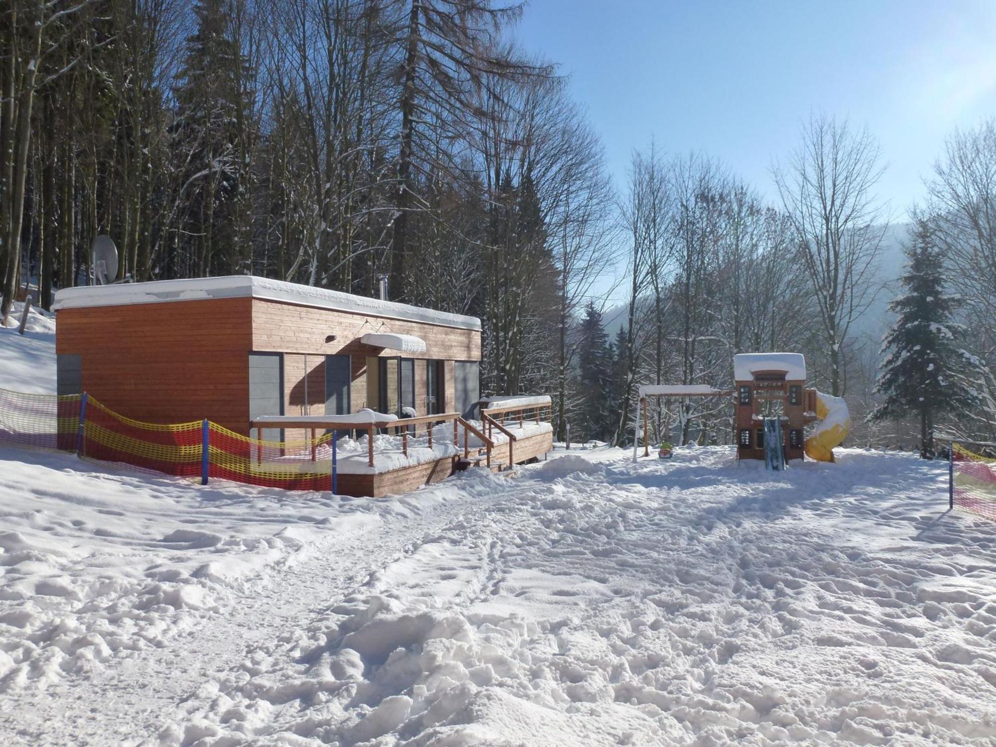 Pension Pstruzi Абертами Экстерьер фото